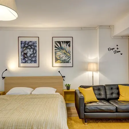 Bucharest Airport Suites&Villas Otopeni Extérieur photo