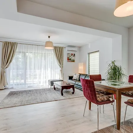 Bucharest Airport Suites&Villas Otopeni Extérieur photo
